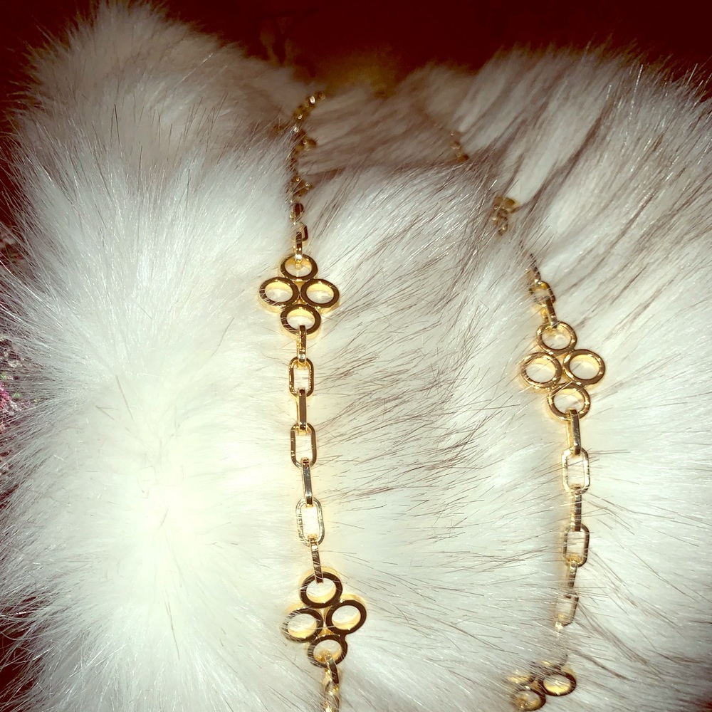 TORY Burch gold (color) necklace
